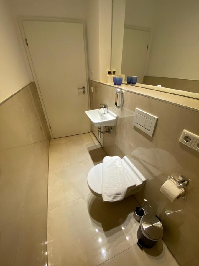 Sleep Apartment *