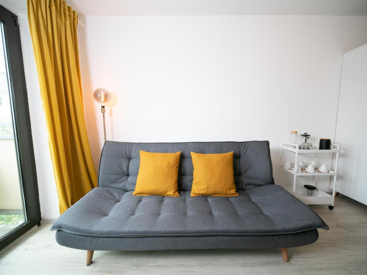 Apartment Studio Orange - Zentral Mit Balkon - Altstadt - Messe *