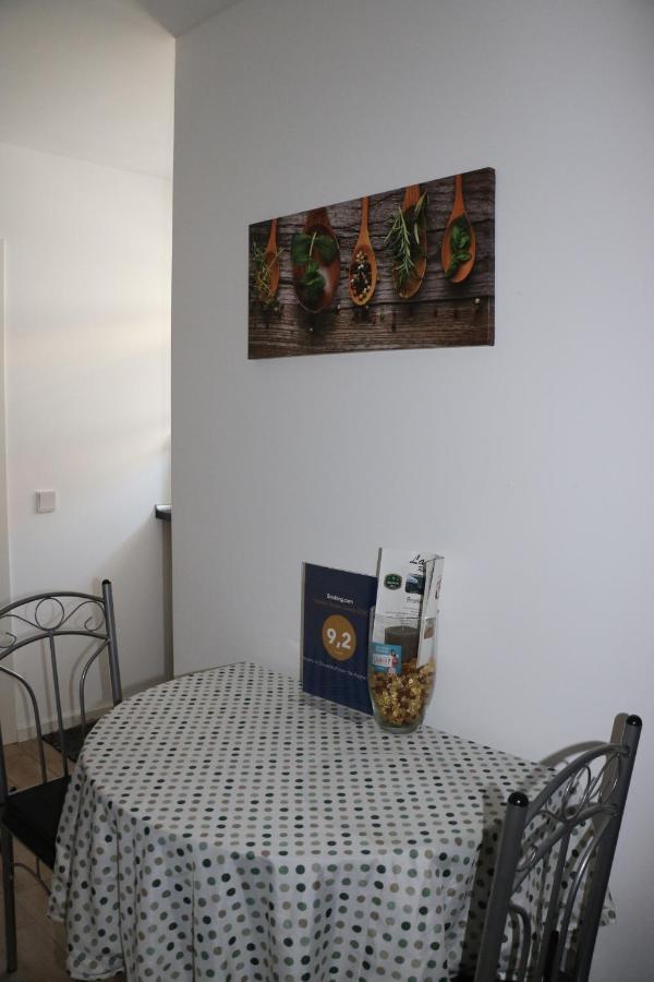 In Near The Airport/fair Herberg