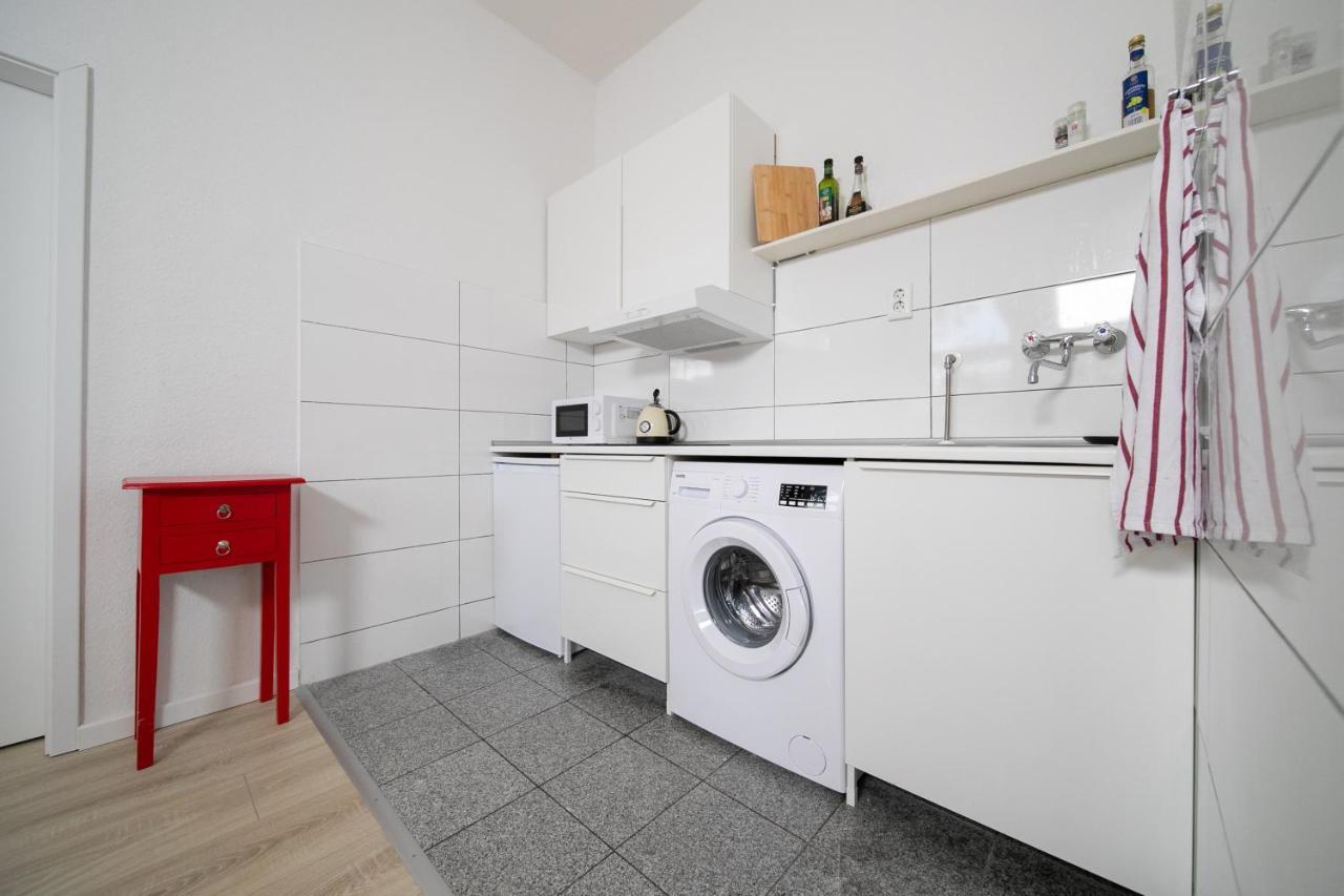Apartment - Gut Angeschlossen - Henkel - Messe