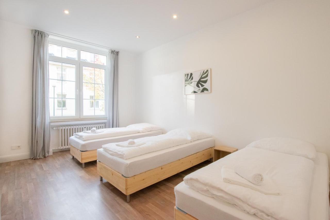 Raj Living - 1 Or 3 - 20 Min Messe Dus And Old Town Dus Düsseldorf