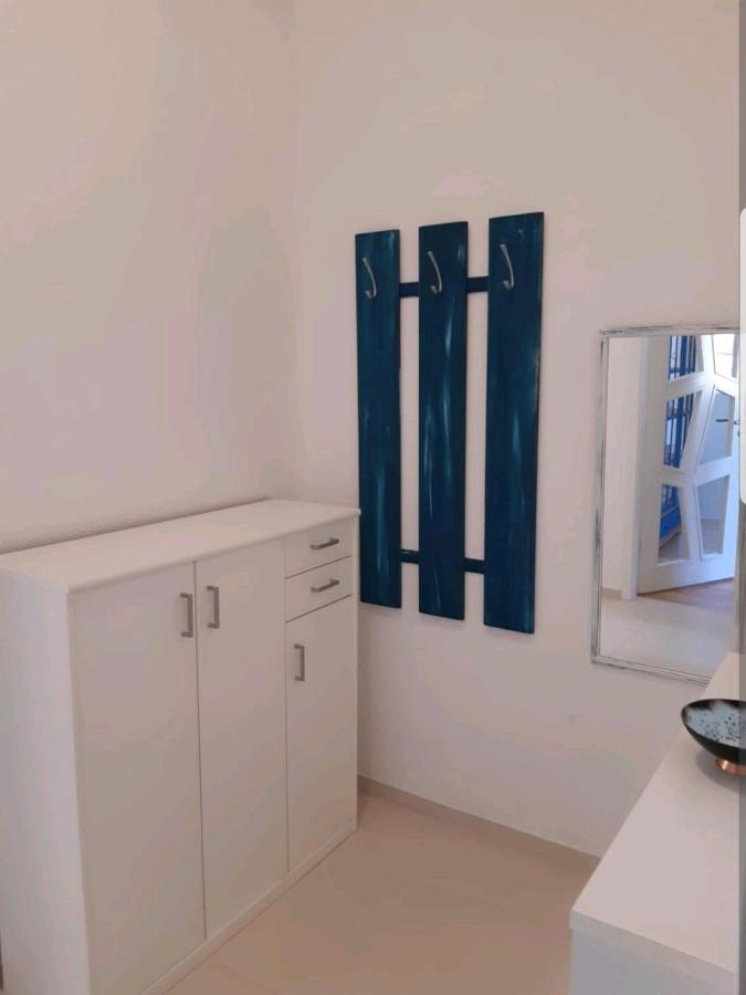 Perfect To Visit The Fair Or Apartment
