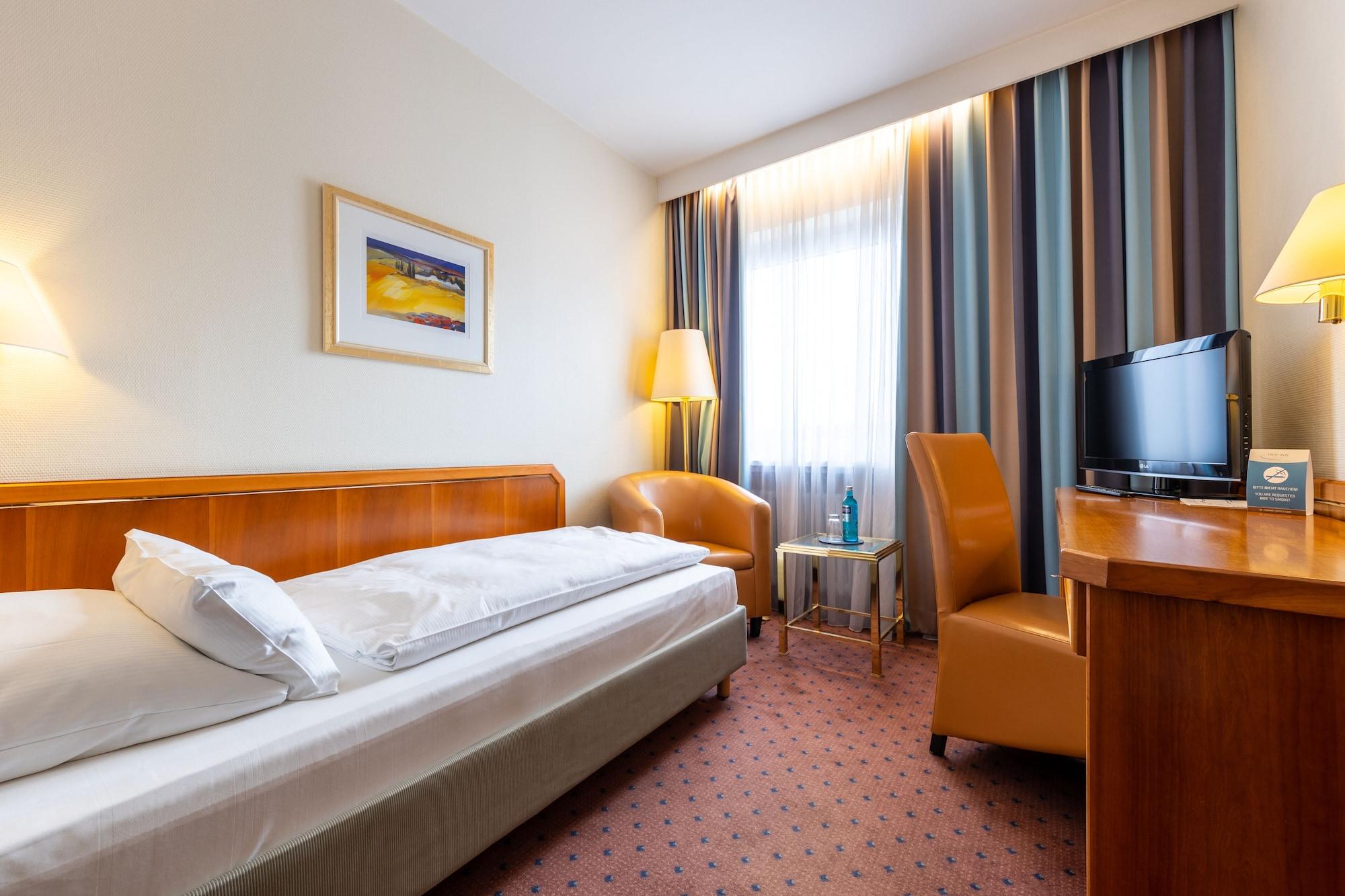 Trip Esplanade, 4* Düsseldorf