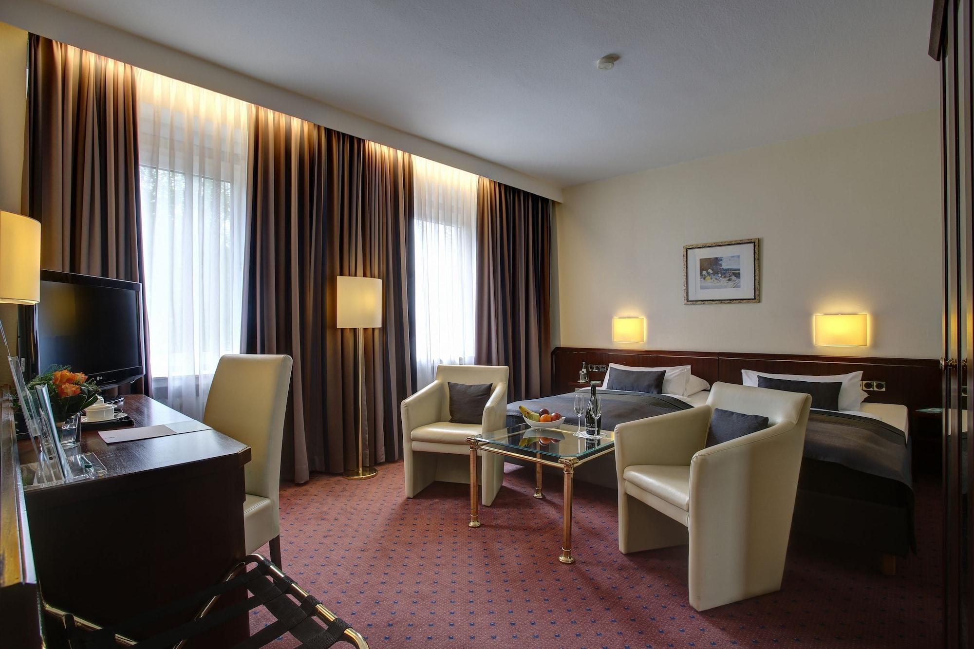 Trip Esplanade, Hotel Dusseldorf