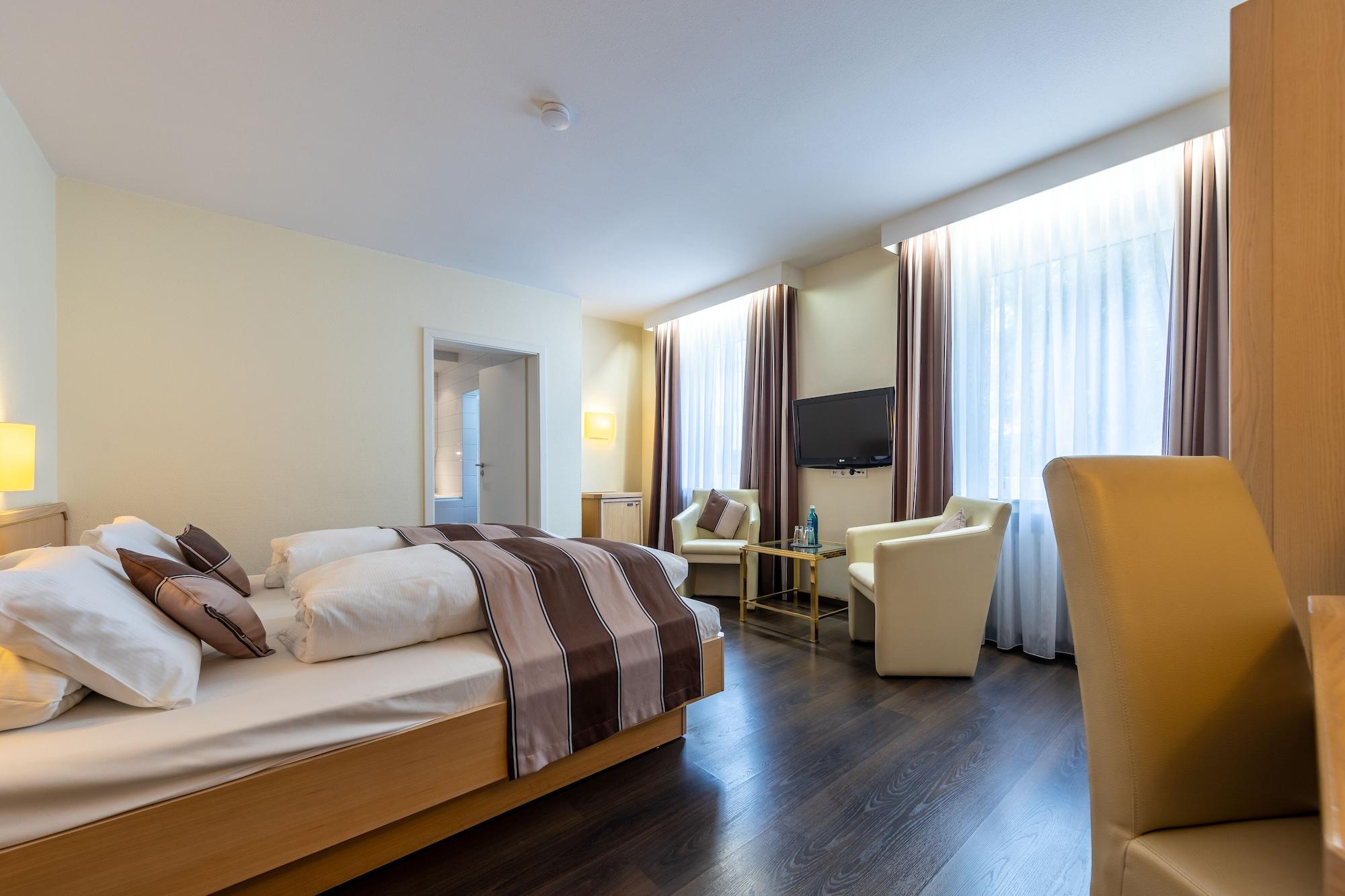 Hotel Trip Esplanade, Dusseldorf