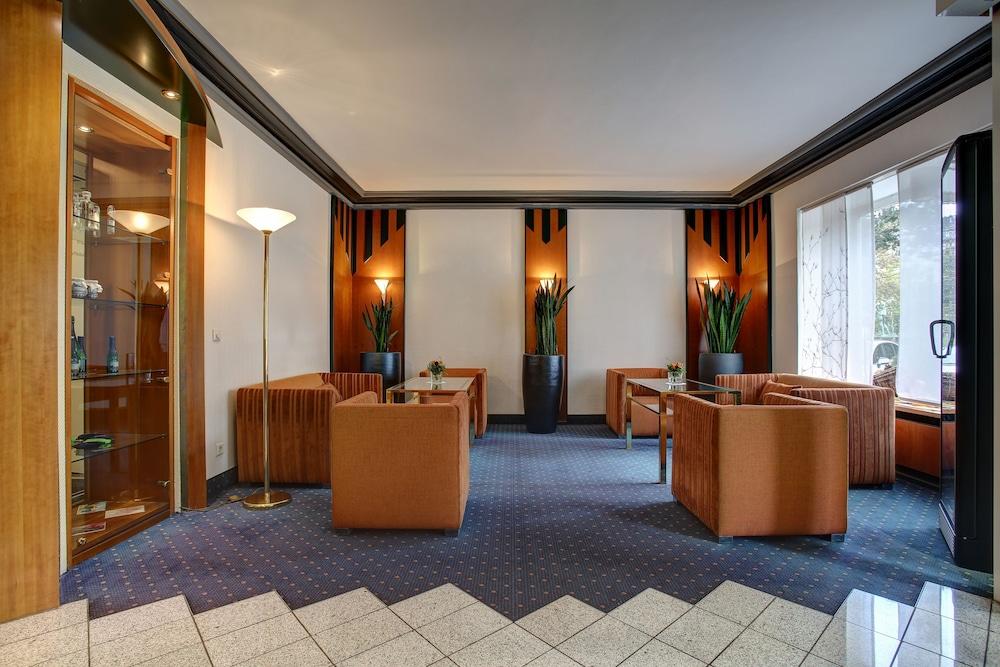 Trip Esplanade, 4*