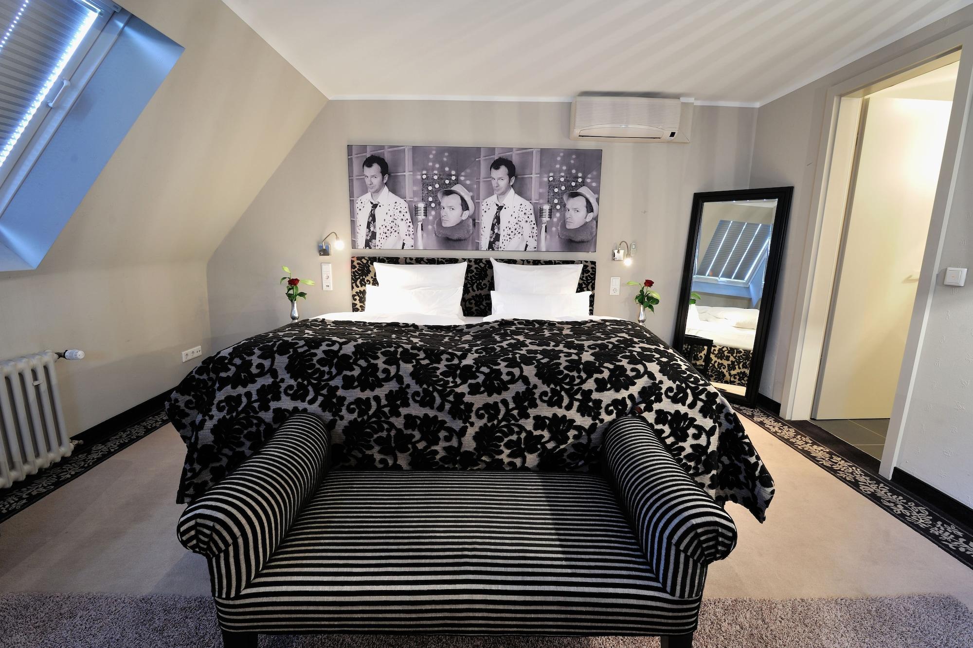 Stage47 Hotel 4*