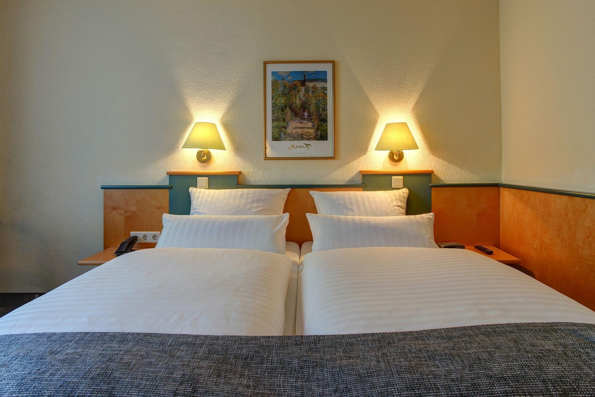 Hotel Sure By Best Western Ambassador