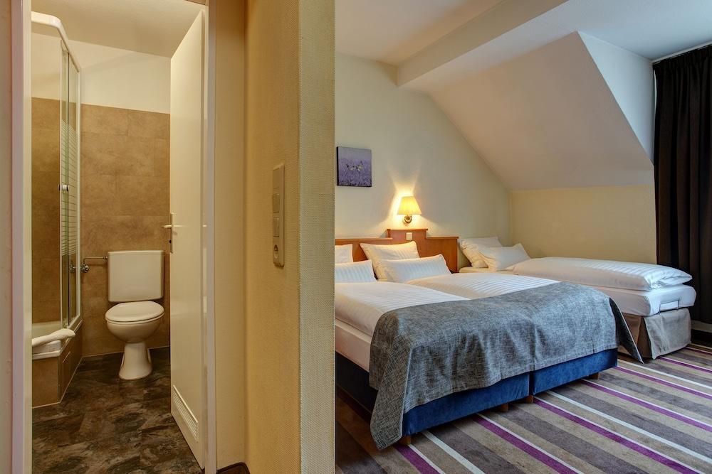 Sure By Best Western Ambassador Hotel 3*