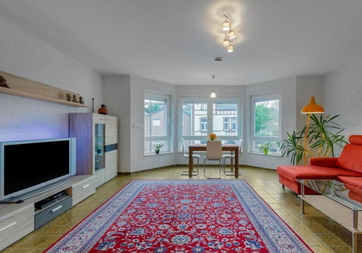 Modernes In Schöner Lage * Düsseldorf