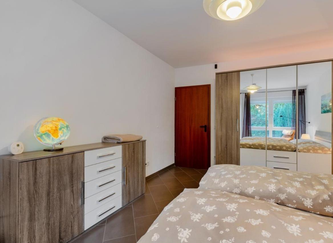 Modernes In Schöner Lage Apartment Düsseldorf