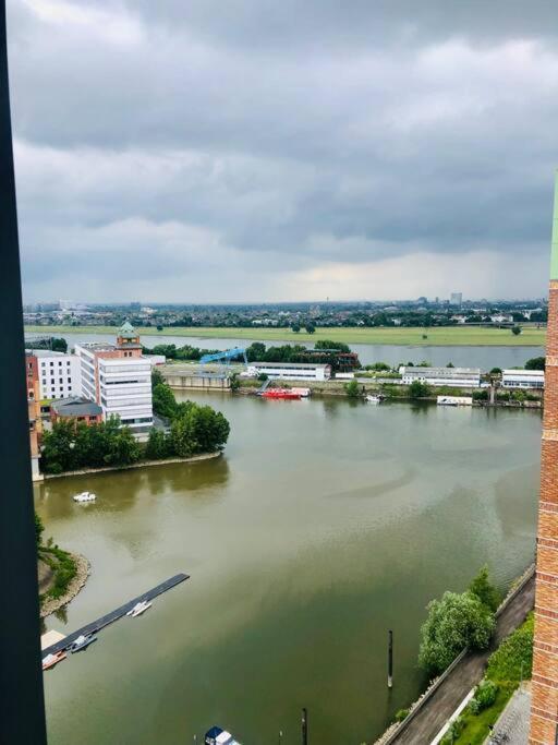 Appartement Lux 2bd W/ Rooftop Terrace And Rhine Views! Düsseldorf