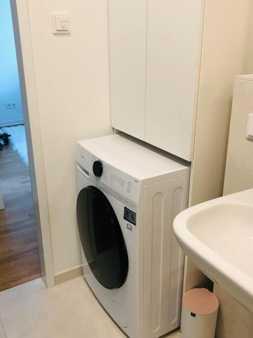 Lux 2bd W/ Rooftop Terrace And Rhine Views! Düsseldorf