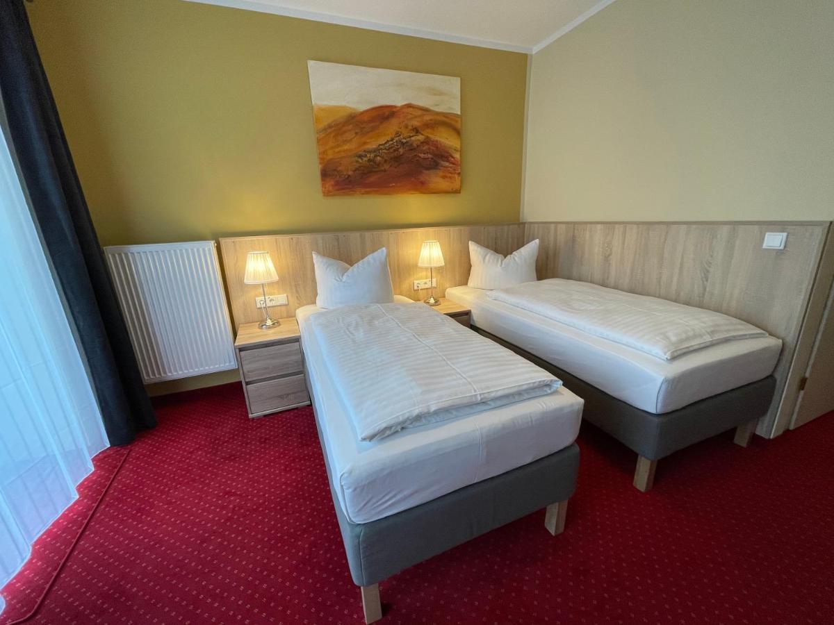 Palm Premium & 3*