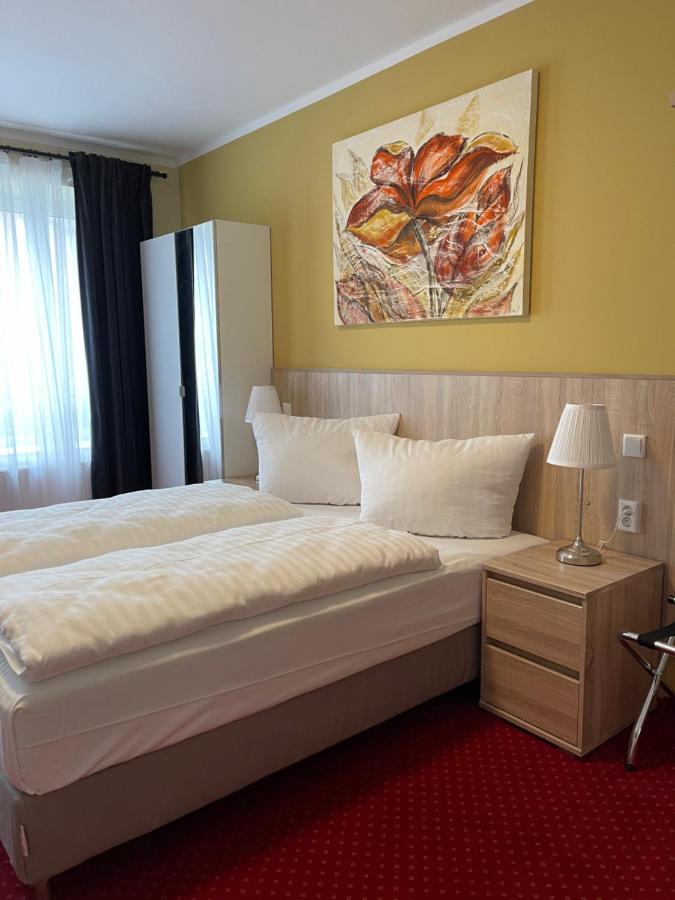 Hotel Palm Premium & 3*