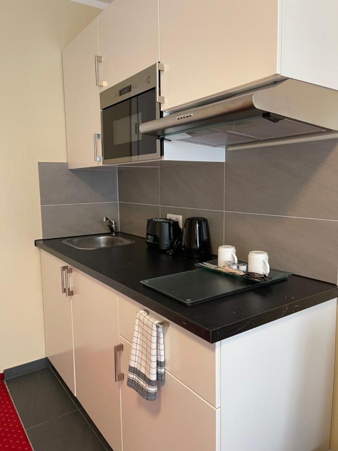Palm Premium & 3* Dusseldorf