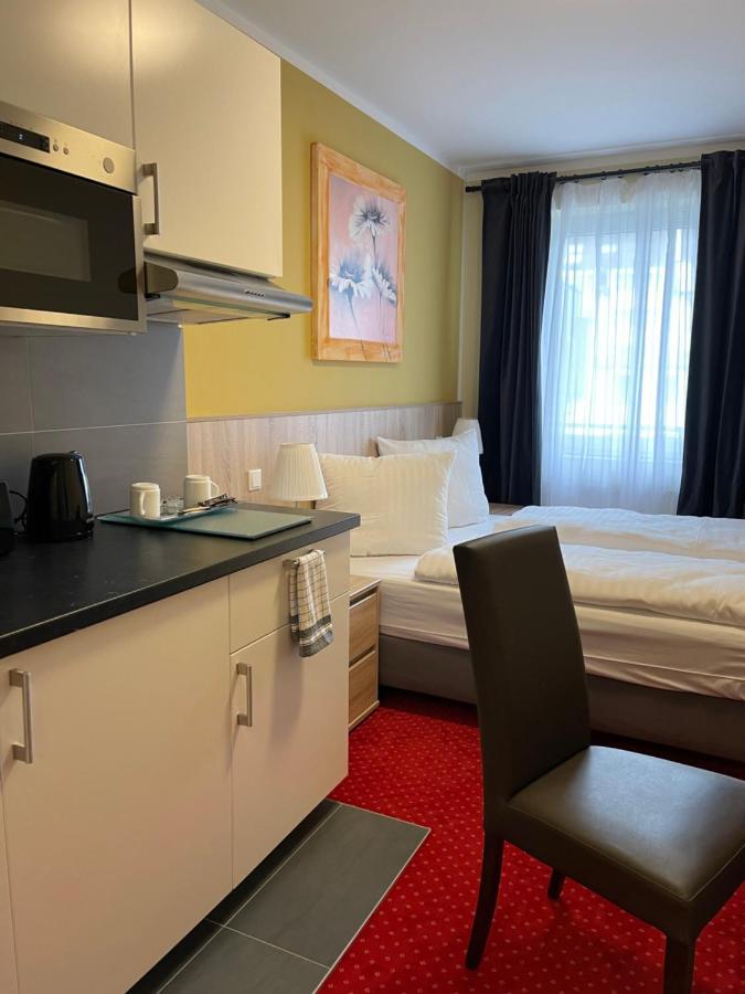 Palm Premium & 3*