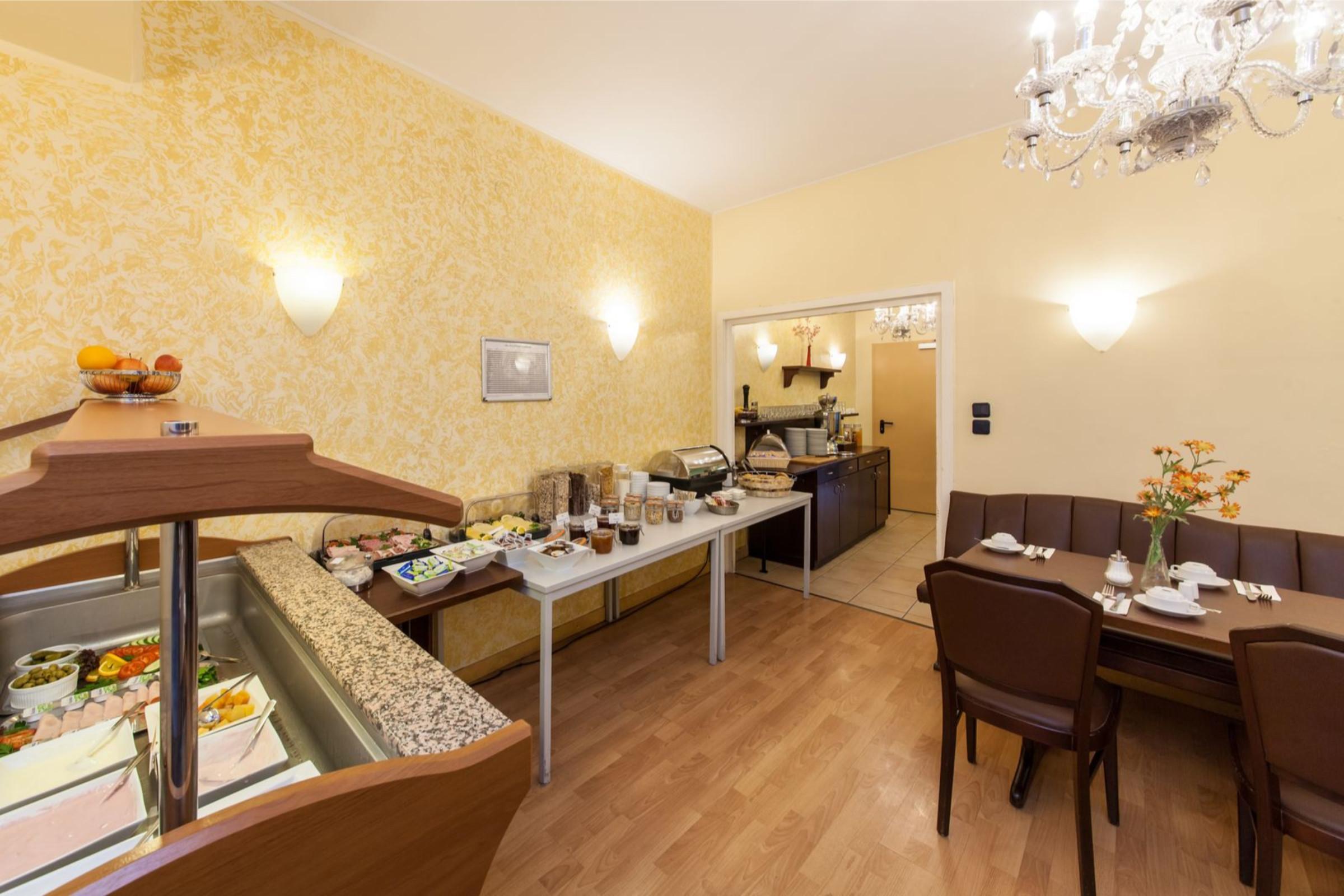 Hotel An Der Oper 3*