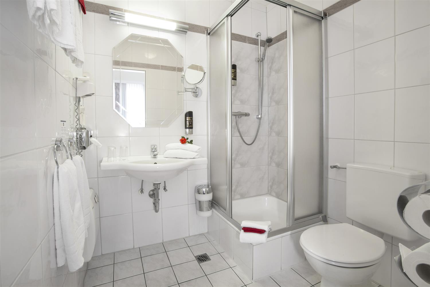 Sure By Best Western Ambassador Hotel 3*