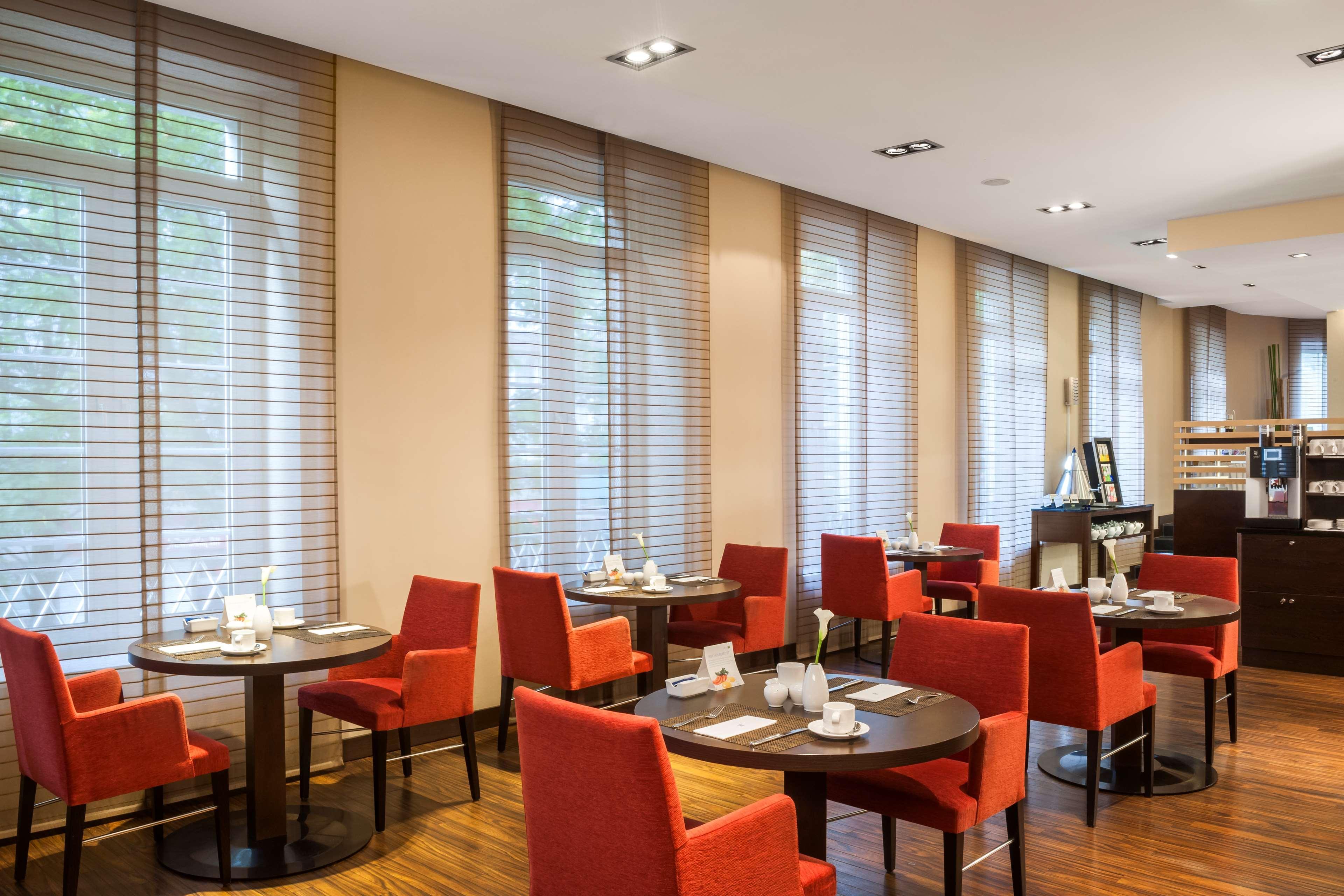 Hotel Nh Königsallee 4*
