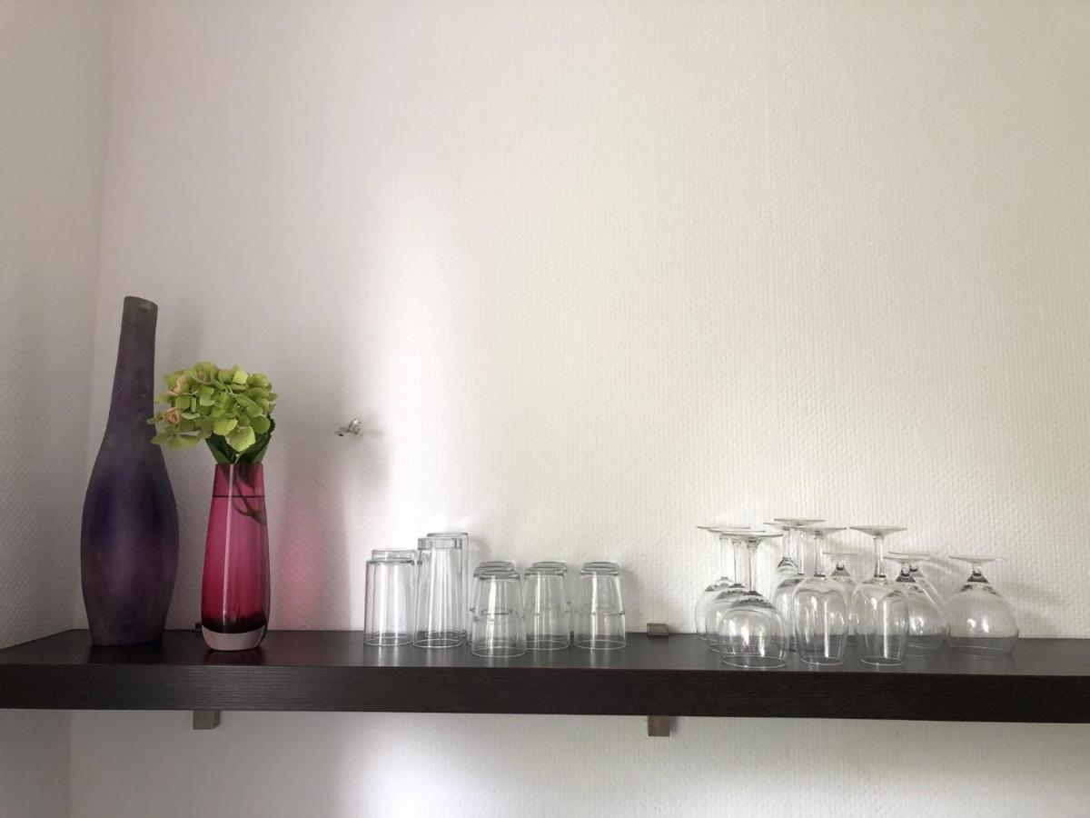 E - Quiet Business One Bedroom For 3 Guests Appartement *