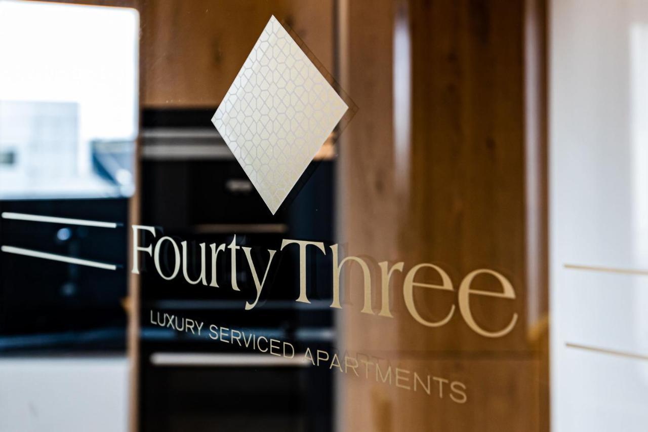 Aparthotel Fourty Three Luxury Serviced 5*