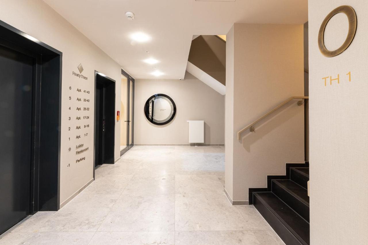 Aparthotel Fourty Three Luxury Serviced 5*