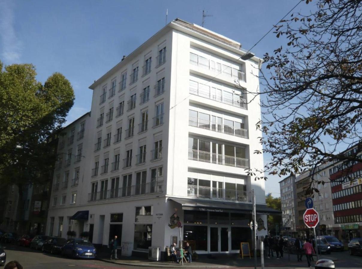 Aparthotel Victoria Apartments