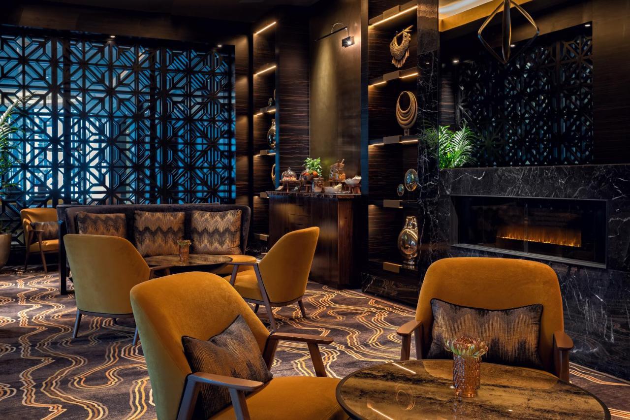 Hyatt Regency 5*