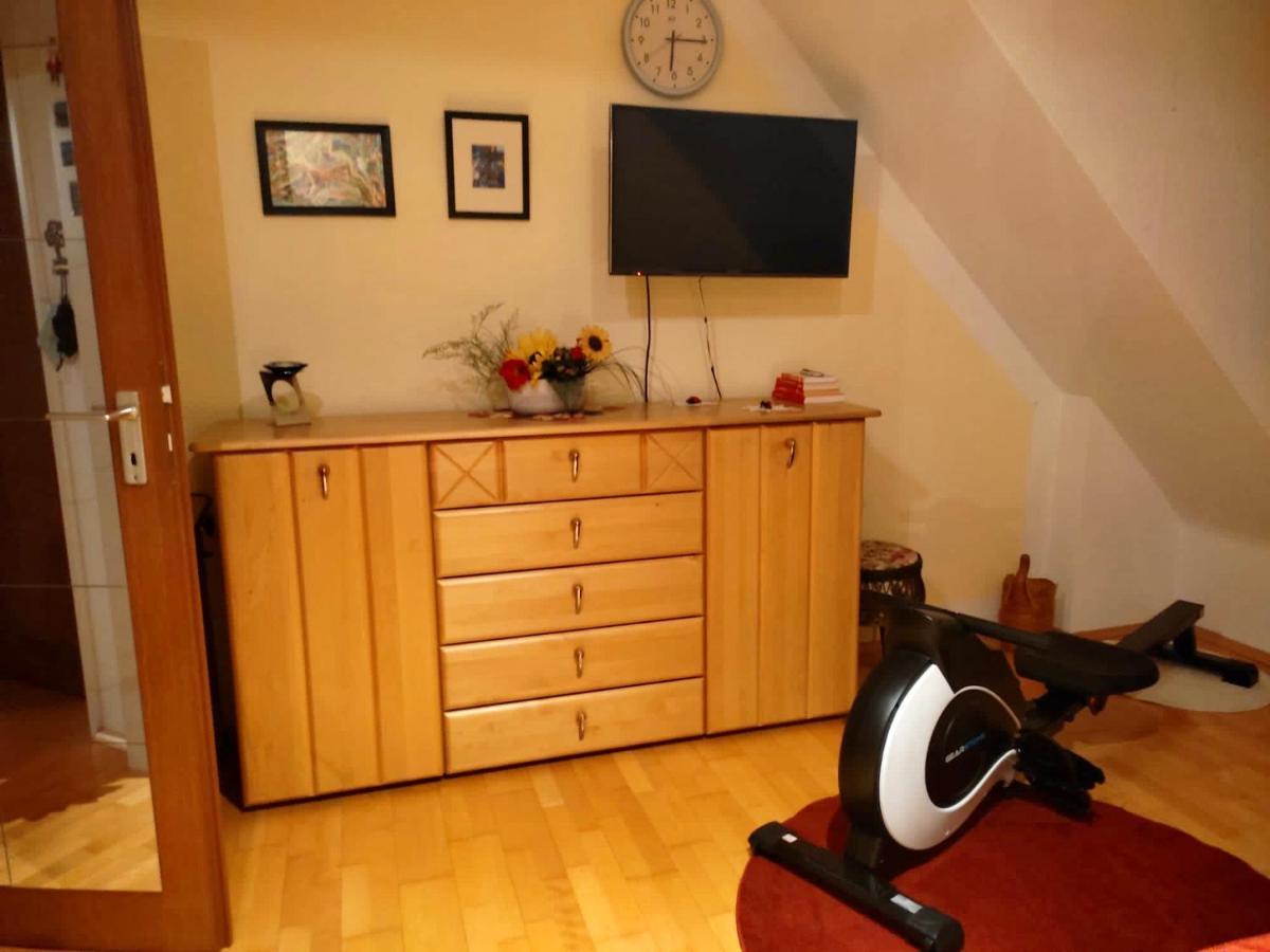 Homestay Habitat Himmelgeist Dusseldorf