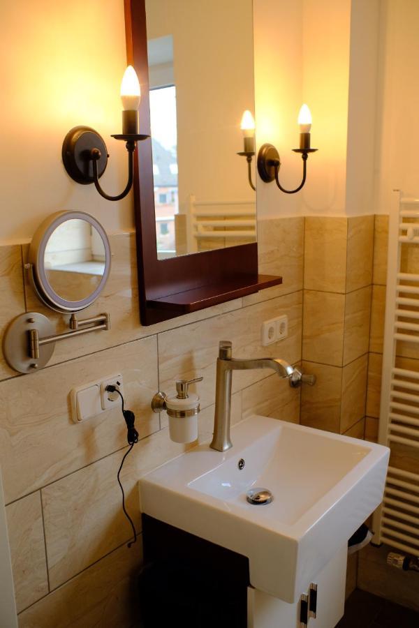 Zentral, Mini Zwei Raeumen, Parks, Messe Appartement *