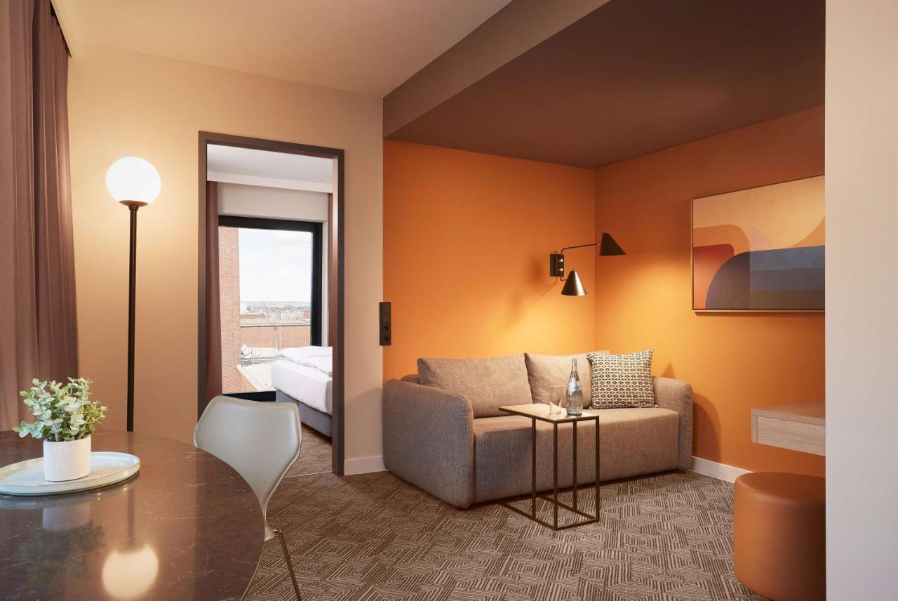 Hotel Adina 4*