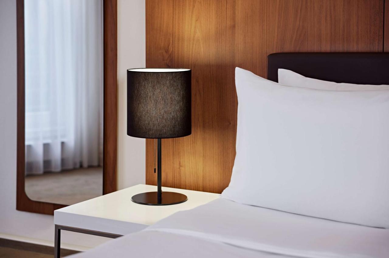 Lindner Airport, Part Of Jdv By Hyatt 4* Dusseldorf