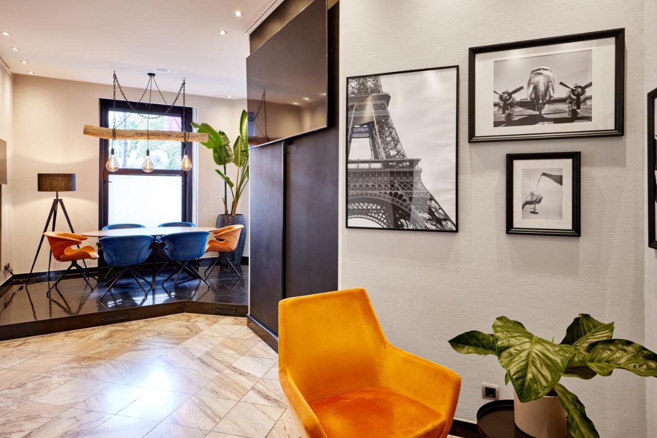 Mercure City Center 4*