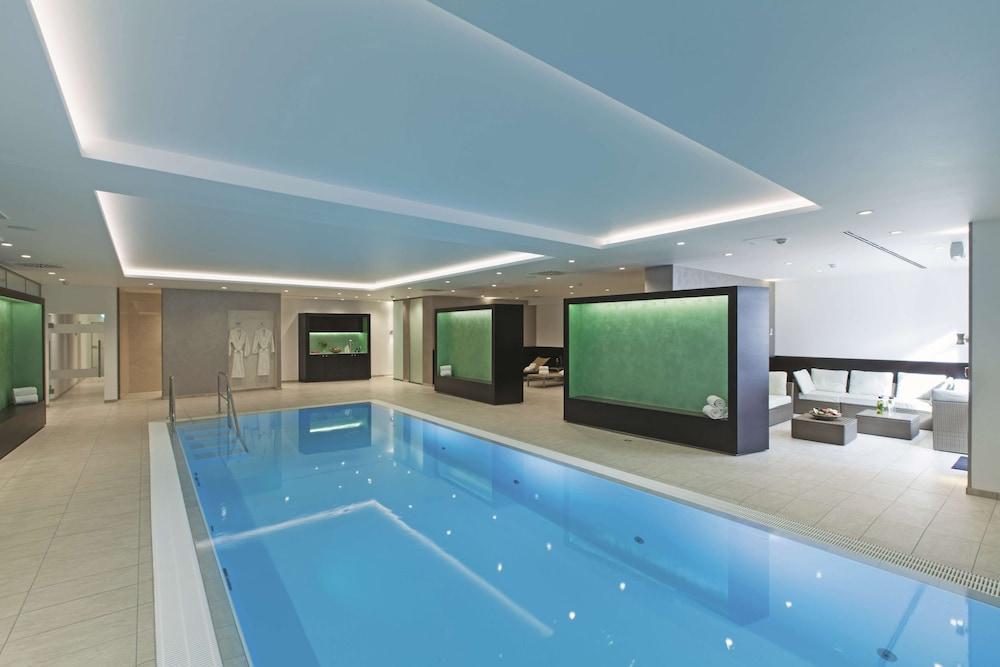 Radisson Blu Conference Hotel, 4*