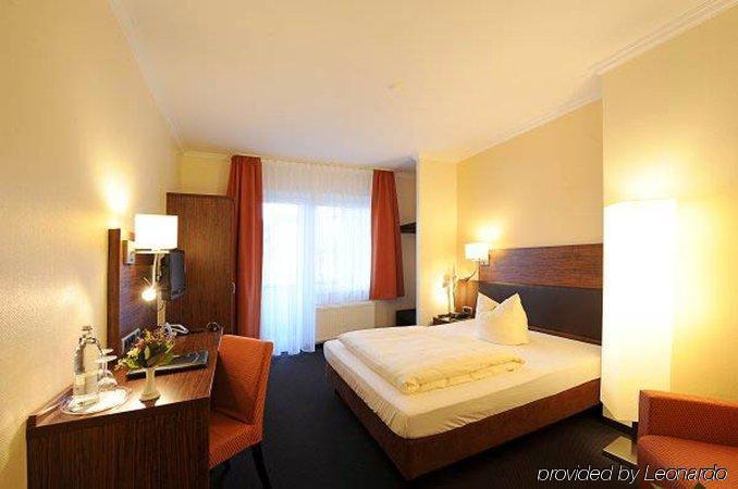 Flora Aparthotel
