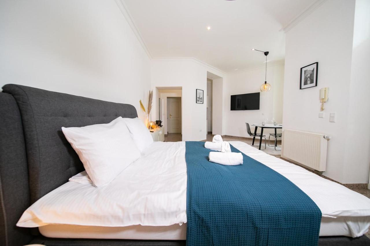 Favorite Stays - And - Apartamento Düsseldorf