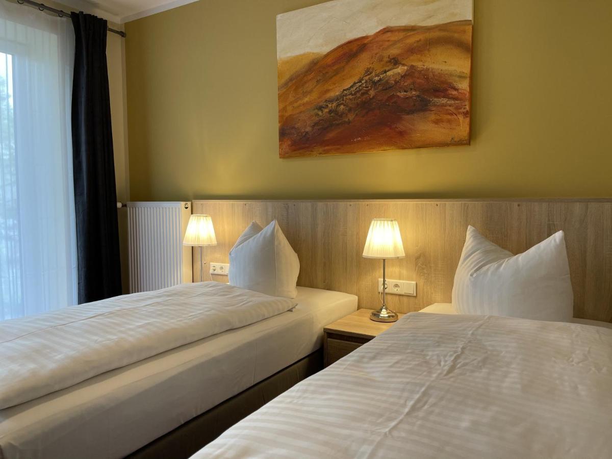 Palm Premium & 3*