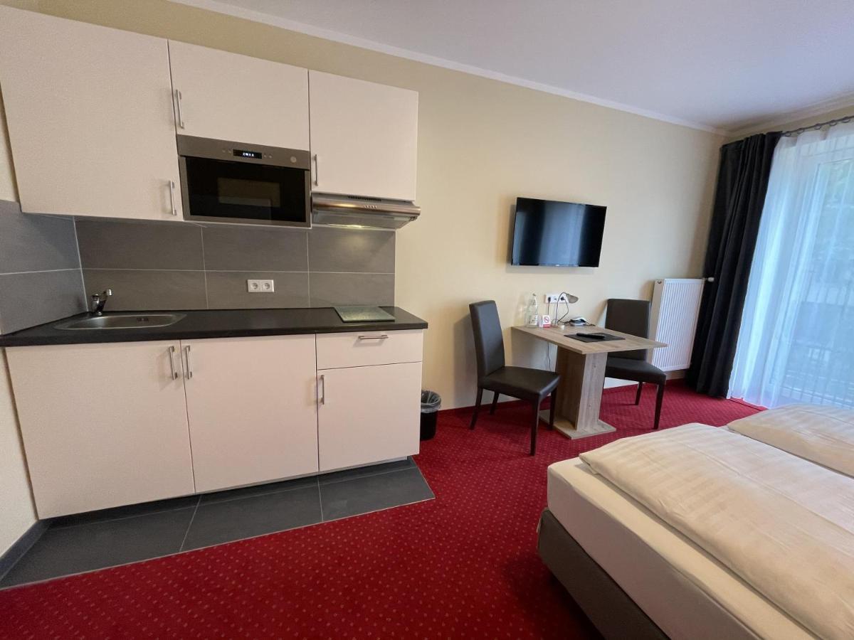 Palm Premium & 3* Dusseldorf