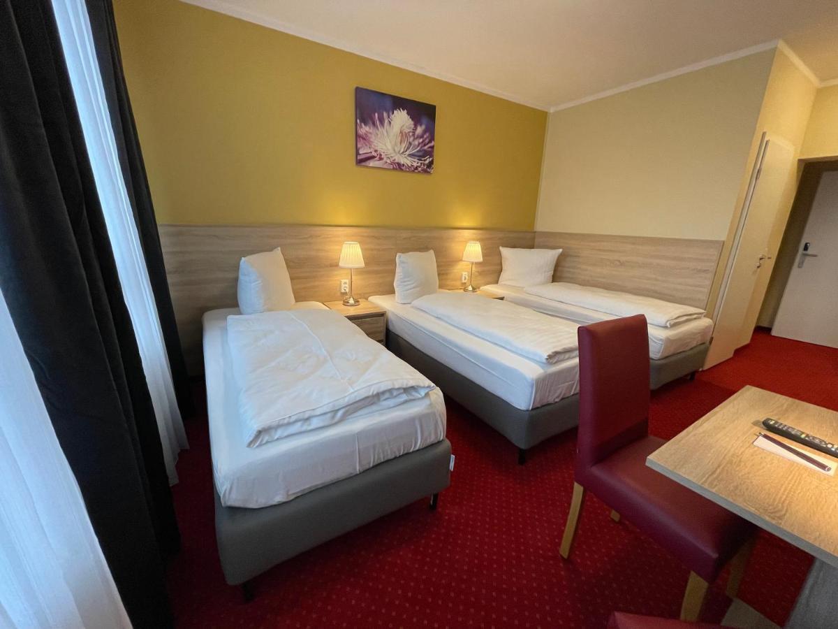 Palm Premium & 3*