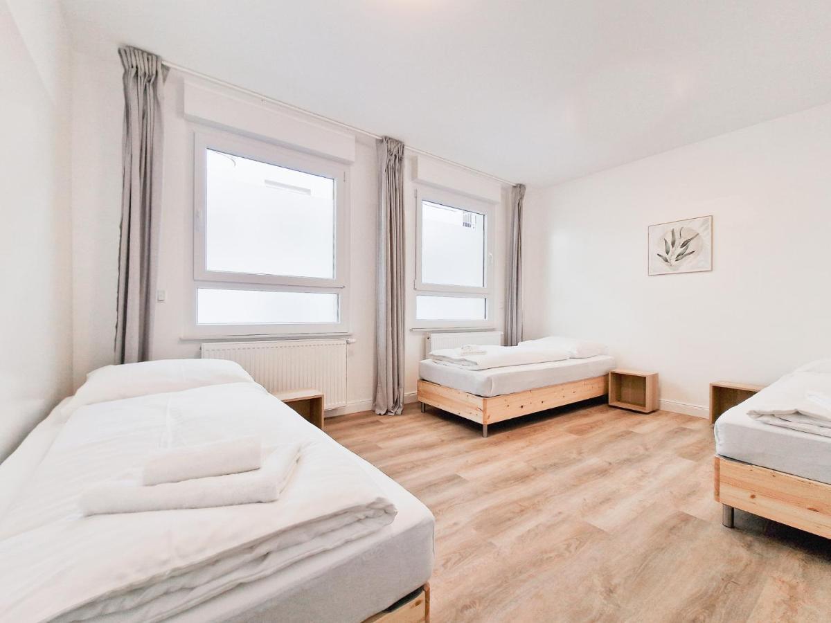 Raj Living - With 3 - 15 Min Messe Dus & 10 Min Old Town Dus Dusseldorf