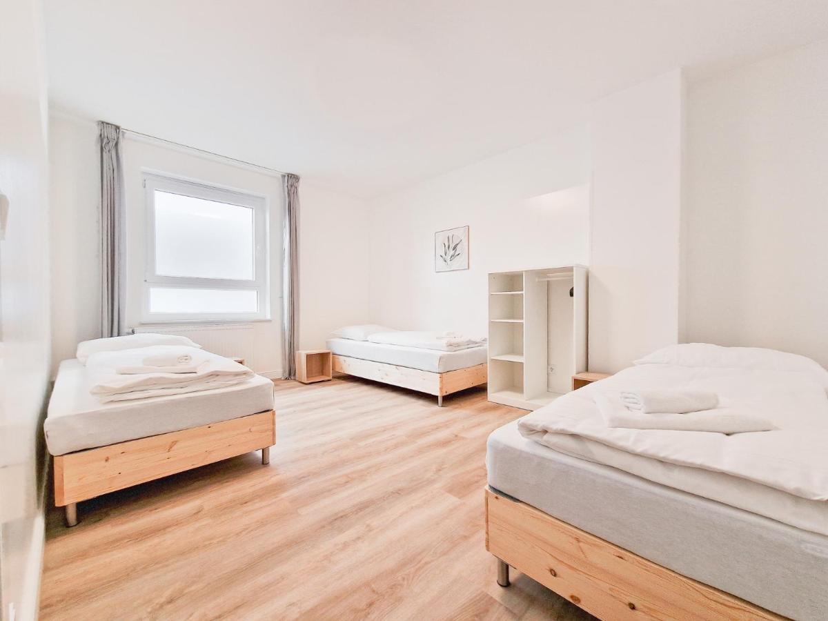Raj Living - With 3 - 15 Min Messe Dus & 10 Min Old Town Dus Dusseldorf