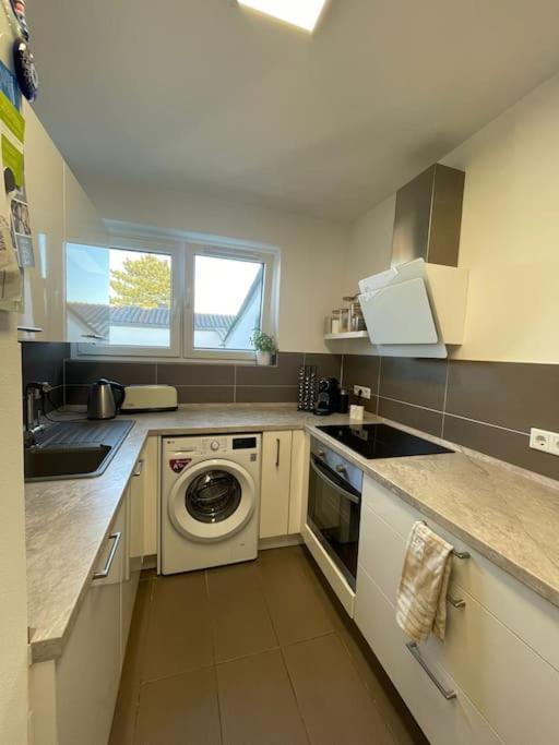 Messe/airport Elegant Apartment *