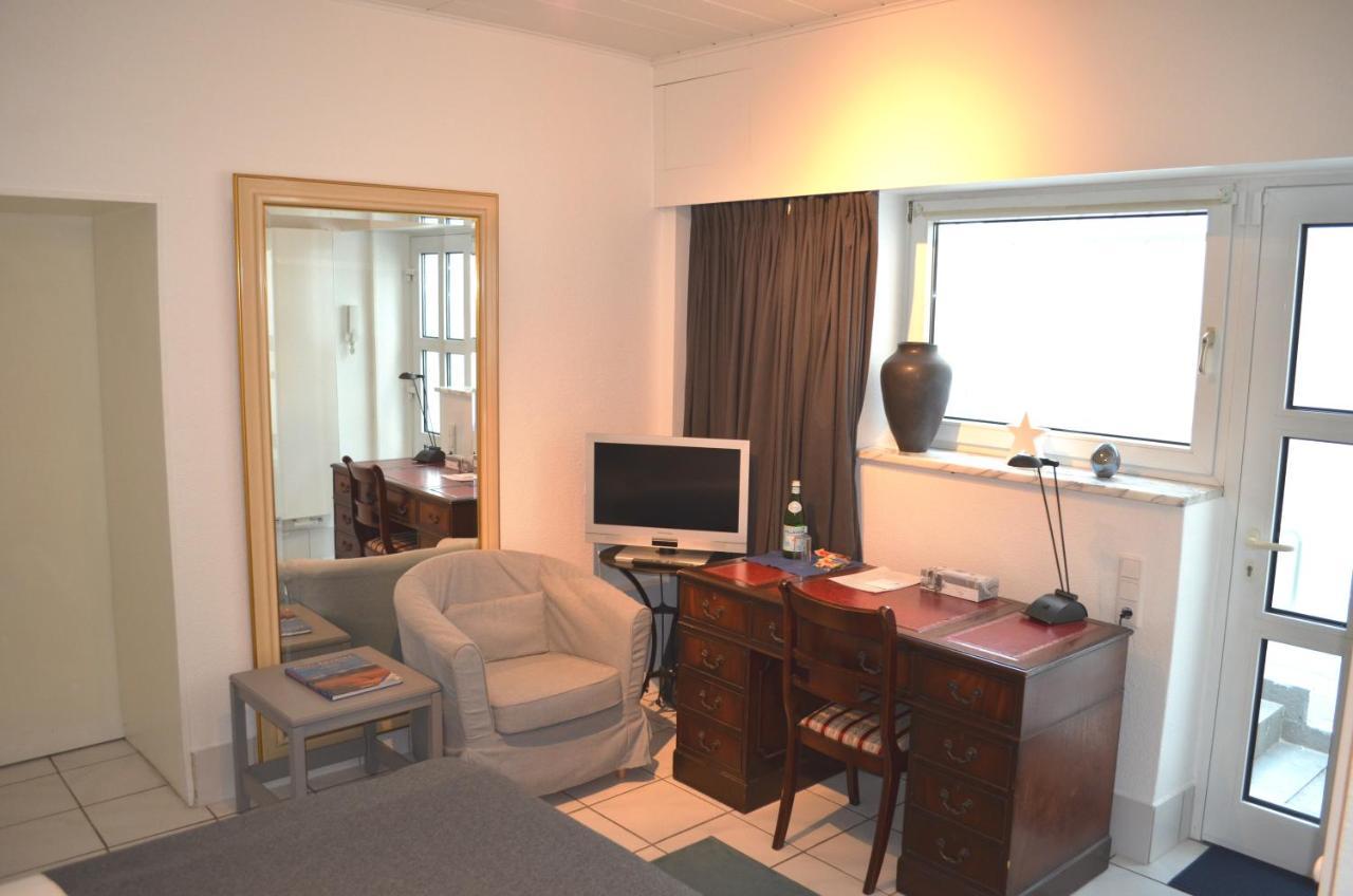 Homestay Av No.1 Dusseldorf