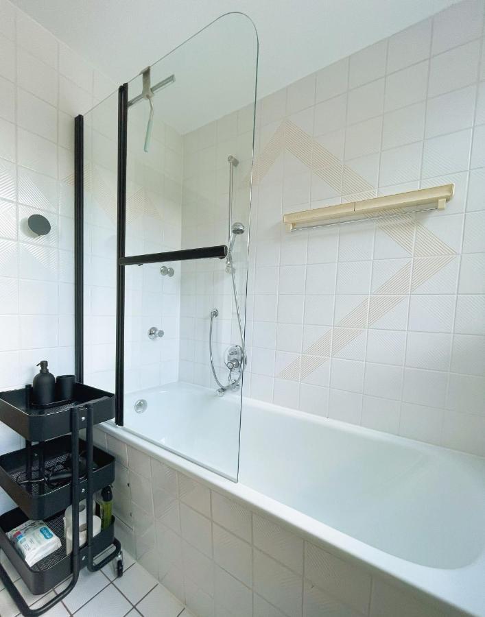 Apartamento Ruhige 3 Gut Angebunden Düsseldorf
