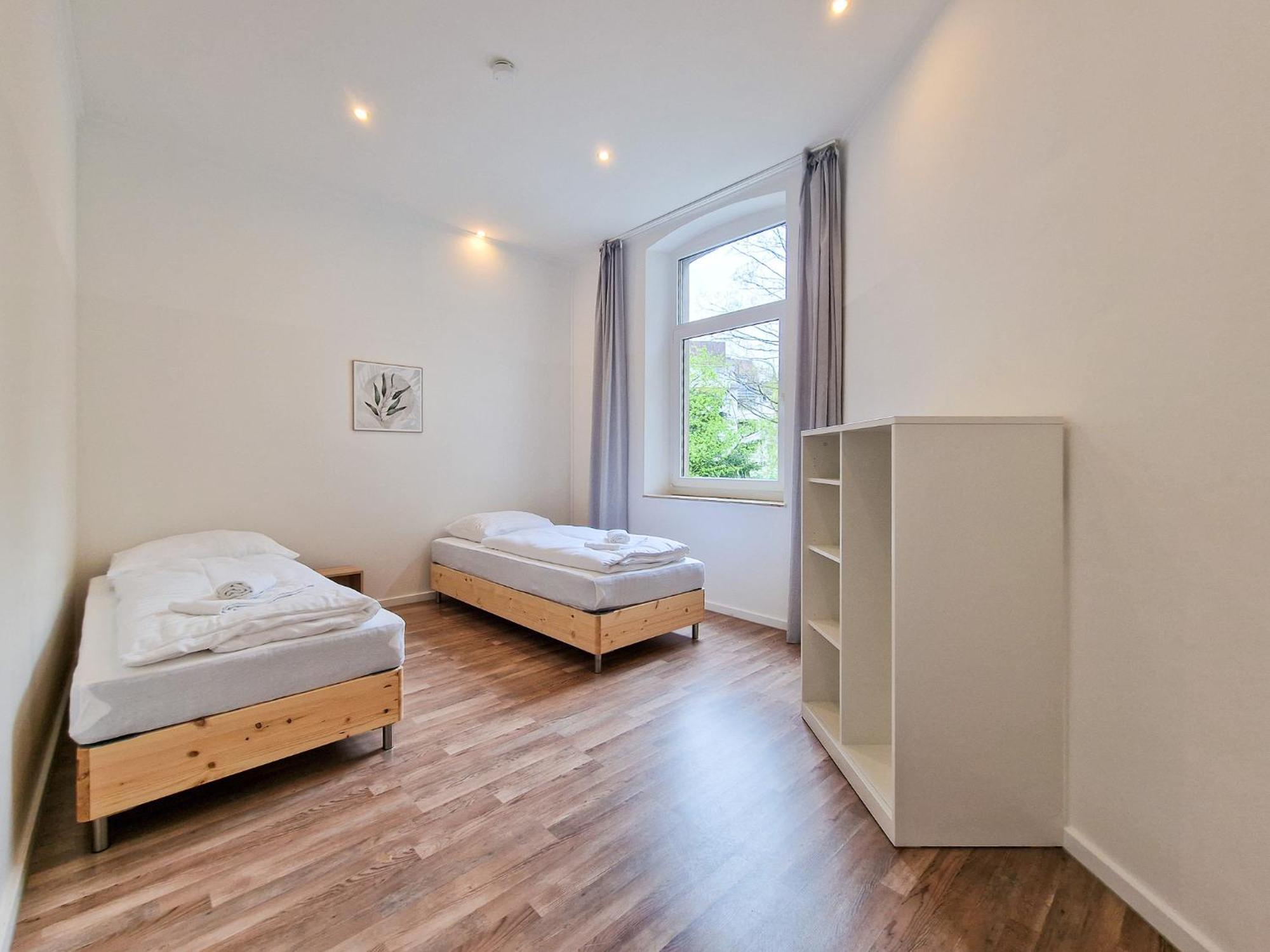 Apartamento Raj Living - 1 Or 3 - 20 Min Messe Dus And Old Town Dus