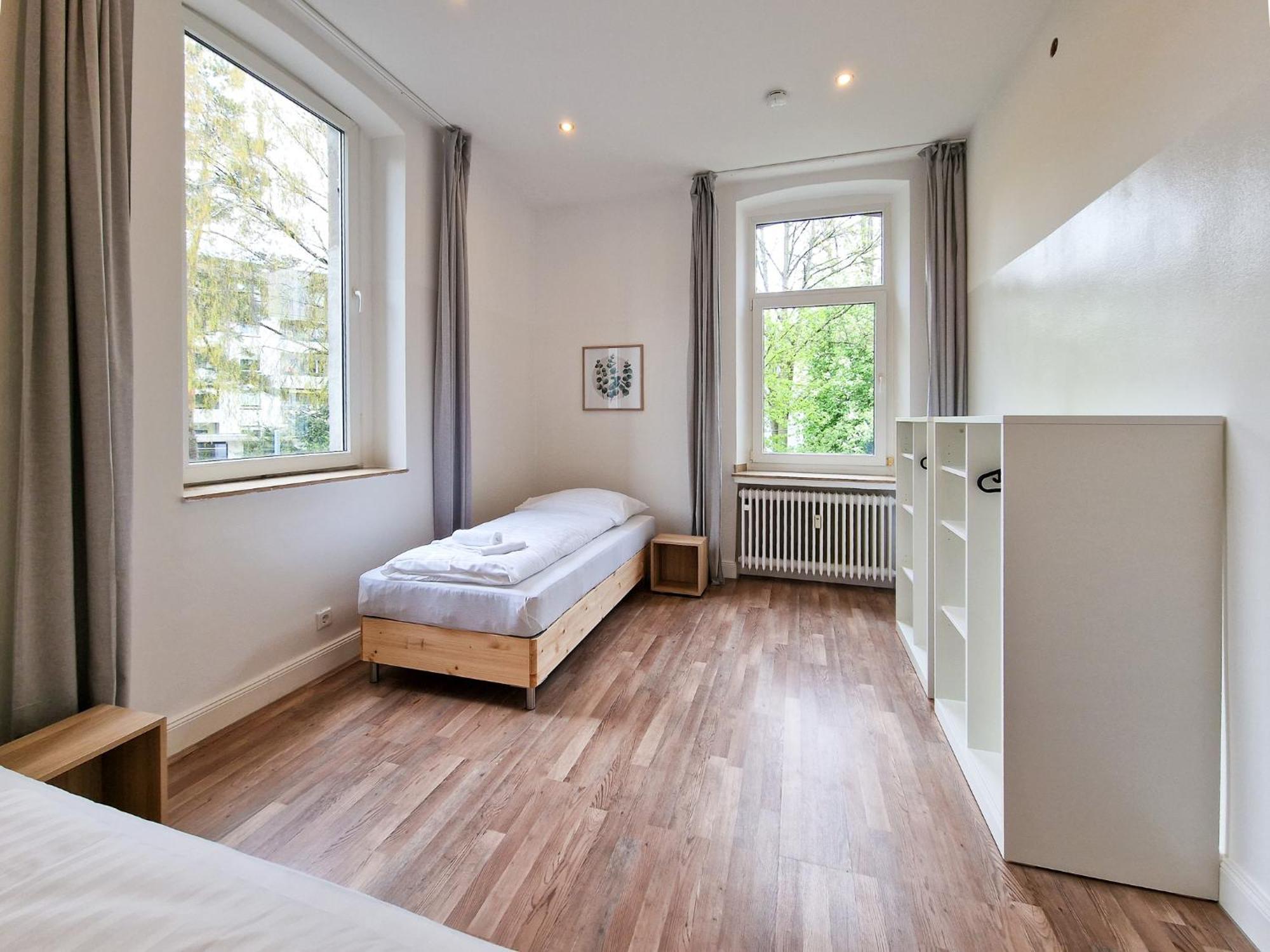 Apartamento Raj Living - 1 Or 3 - 20 Min Messe Dus And Old Town Dus