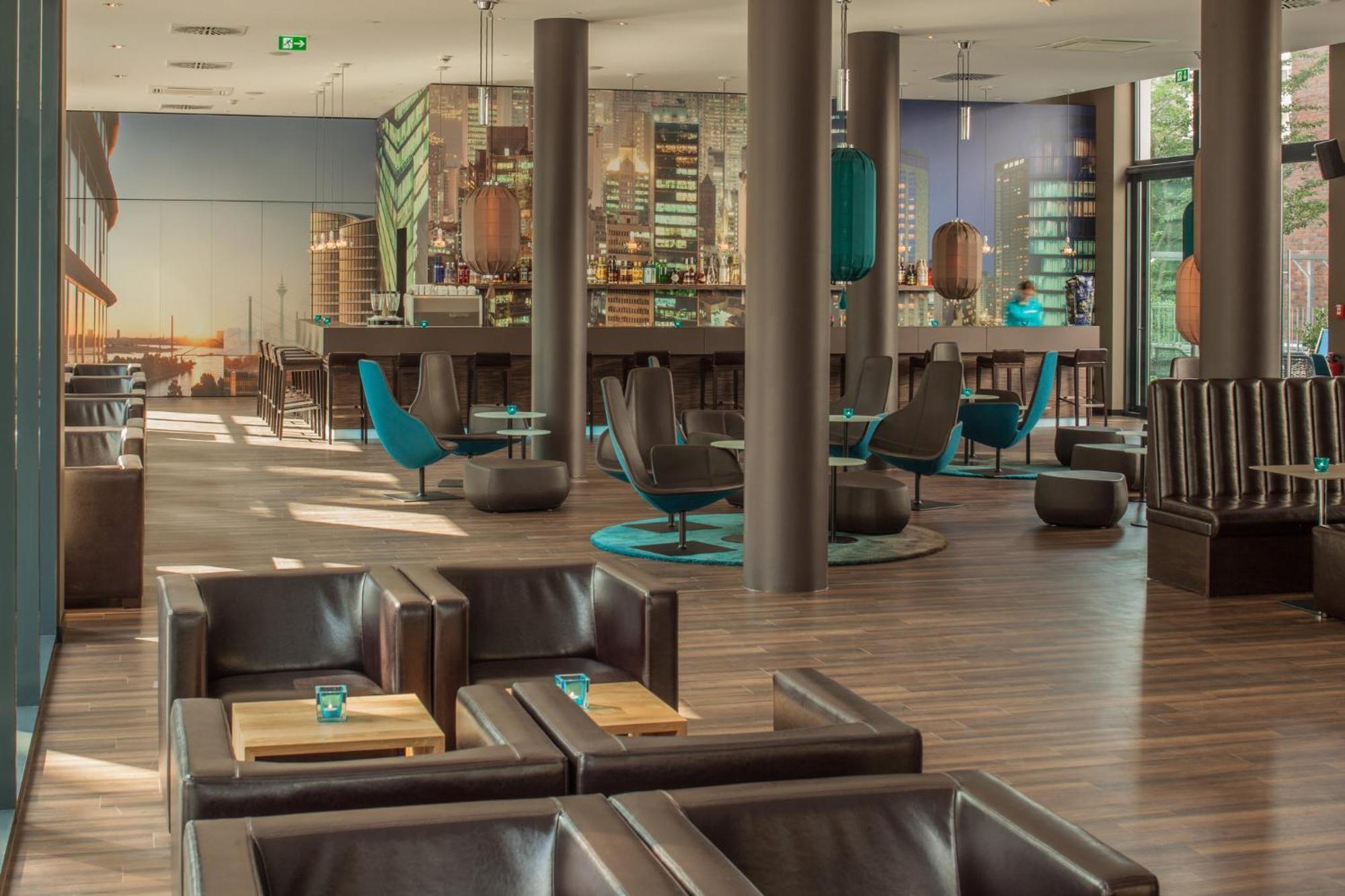 One Hauptbahnhof Hotel