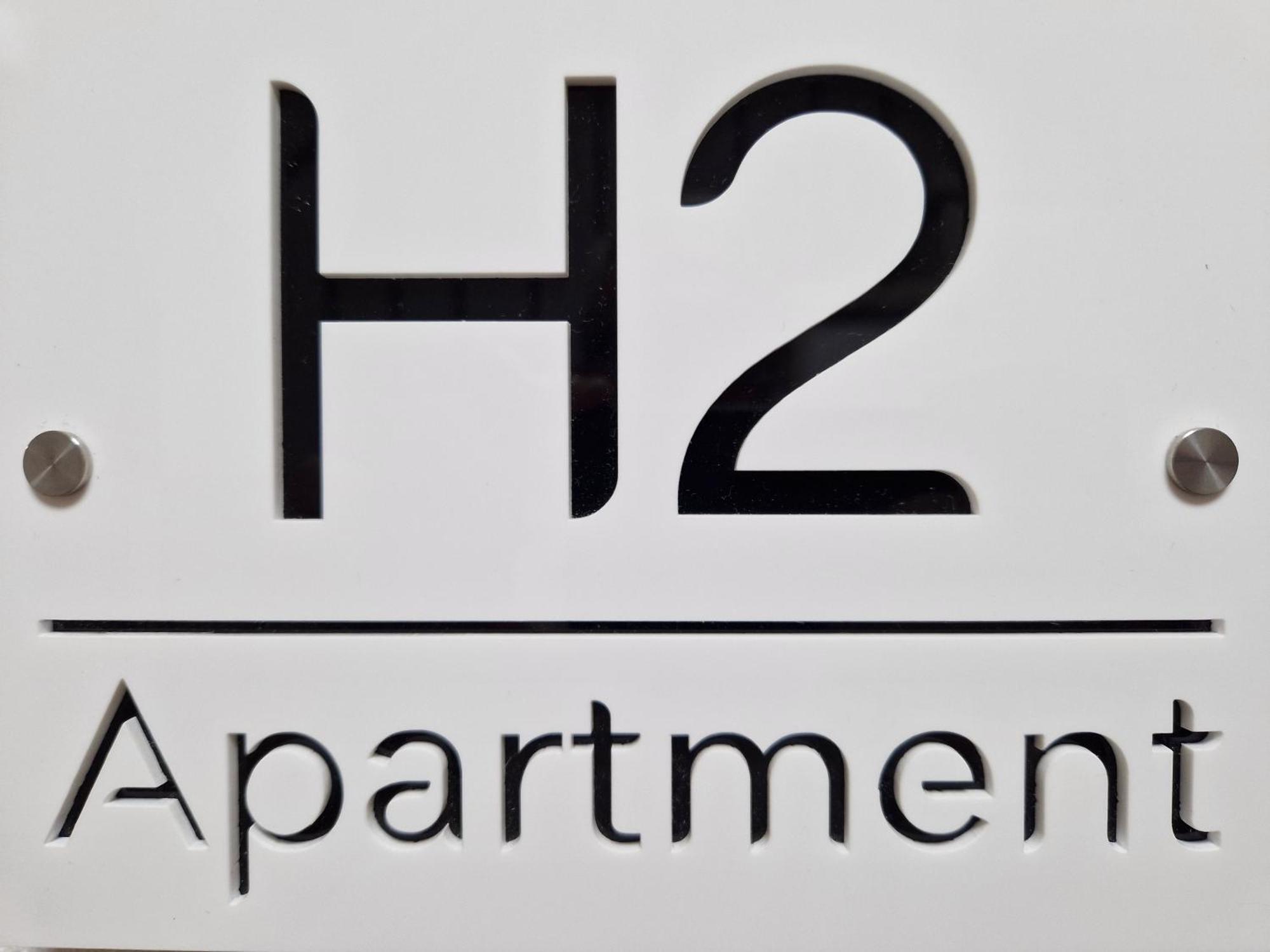 Appartement H2 *