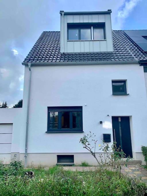 Appartement In Unterrath Messe/flughafen Düsseldorf